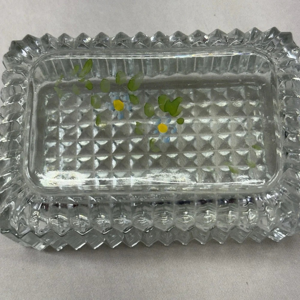 Vintage Depression Glass Trinket Jewelry Box‎ Clear Ribbed Flowers